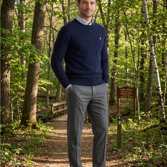 Ralph Lauren 85% Cotton and 15% Cashmere sweater shirt